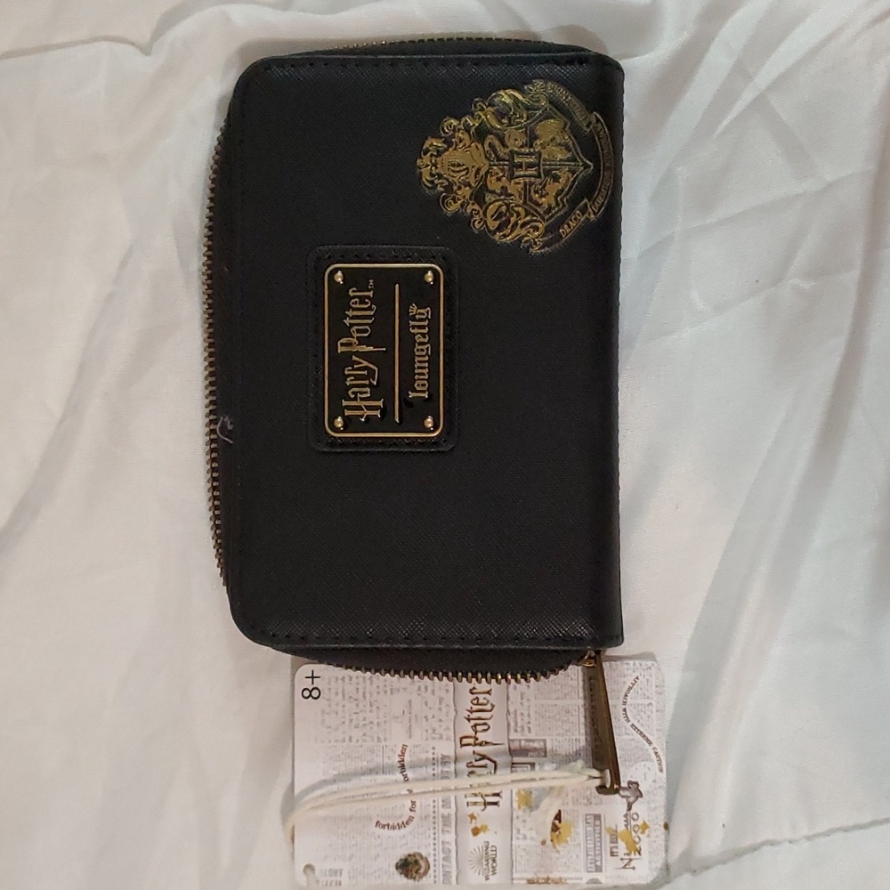 Harry Potter zip around Loungefly wallet